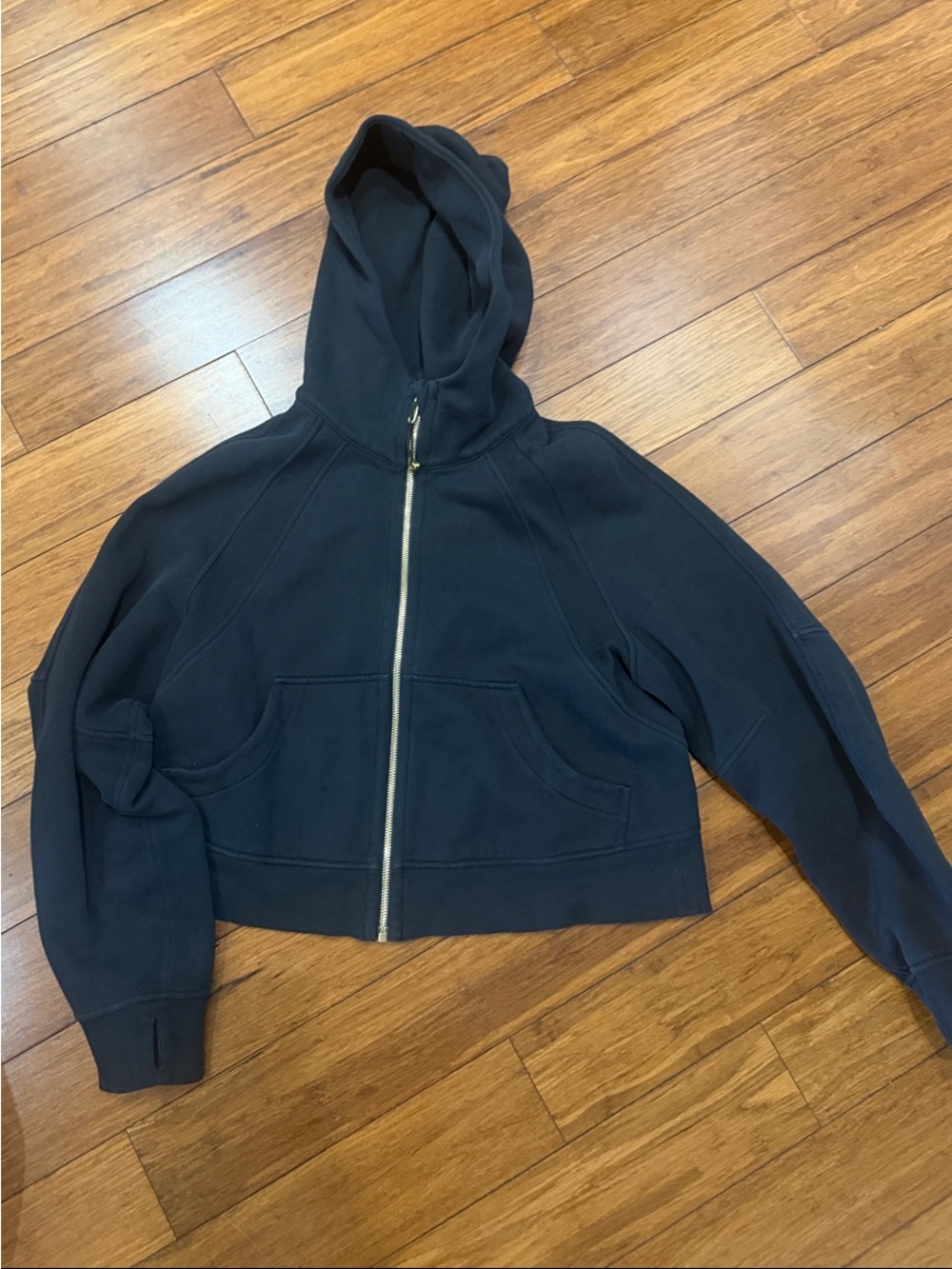 Lululemon Scuba Oversized Hoodie in Black XS/S SOLD OUT MODEL!